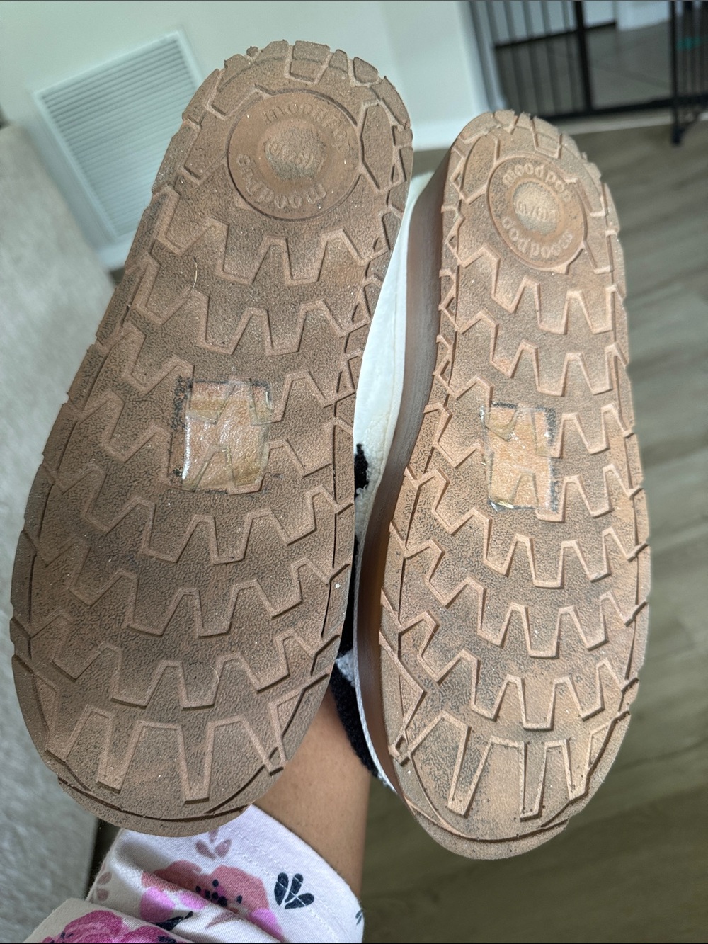 Smiley Face Platform Slippers 😊💗✨ - Picture 4 of 4